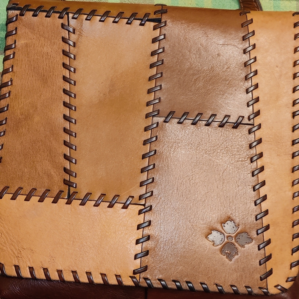 Hippie crossbody